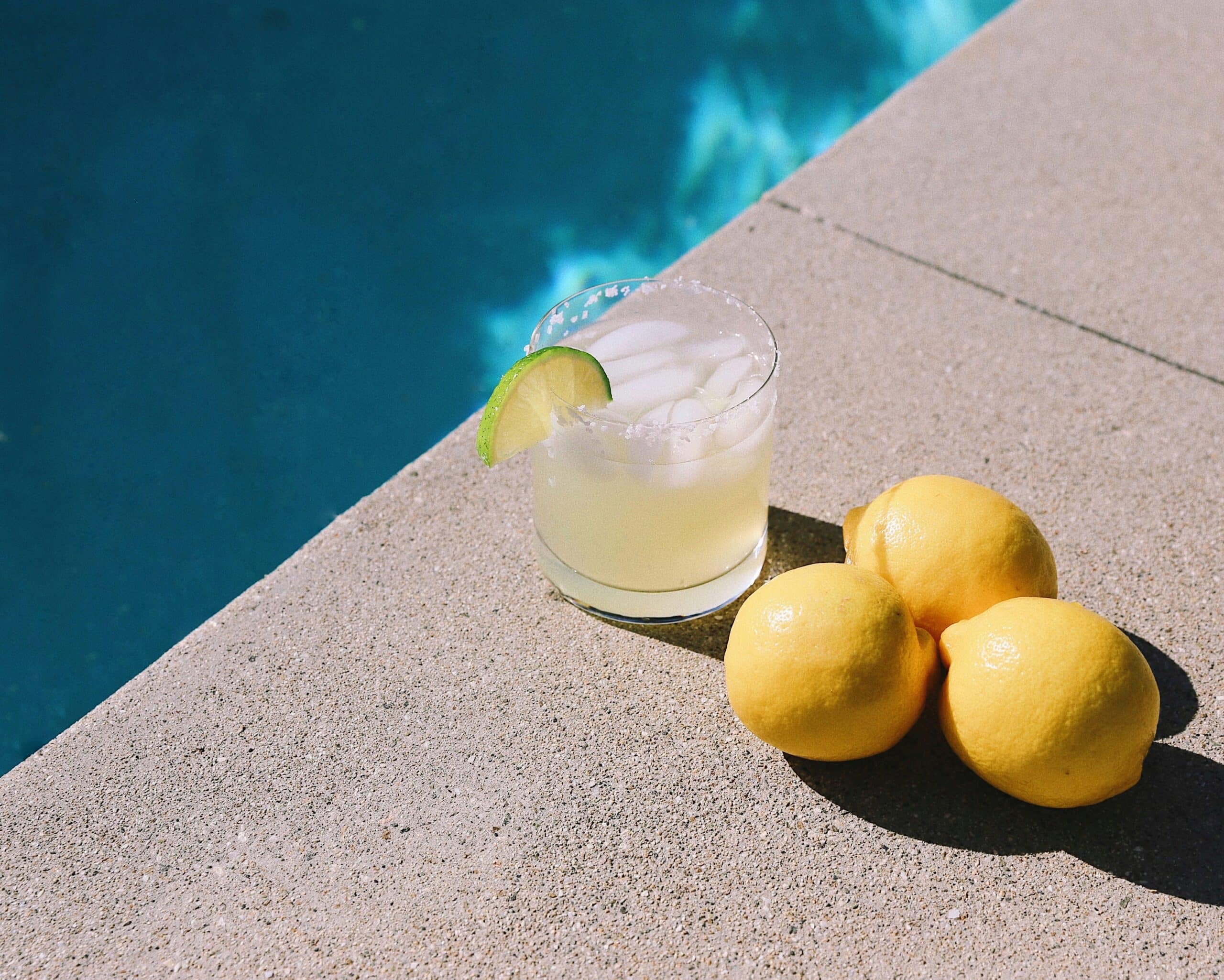 lemons and drink on pool deck - alexandria va luxury apartments southalex