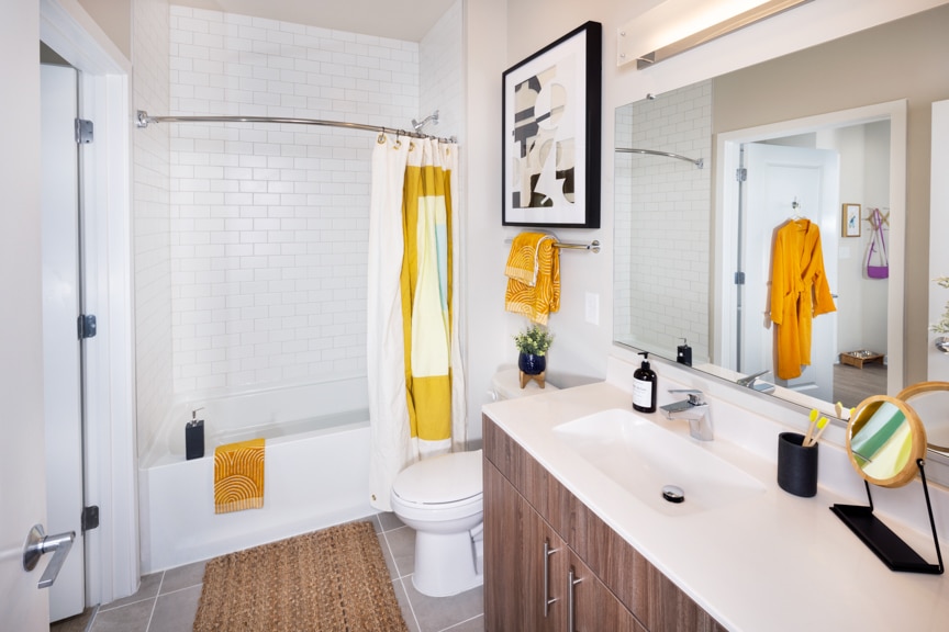 bathroom with large vanity - alexandria va luxury apartments south alex